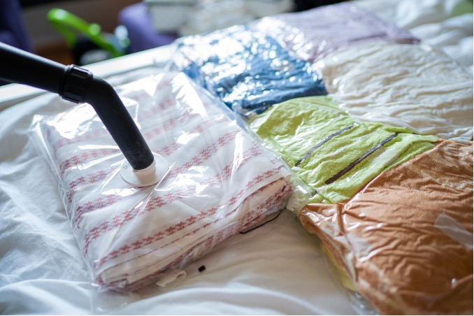 Оптимальные способы хранения одежды: как выбрать правильные фасовочные пакеты?